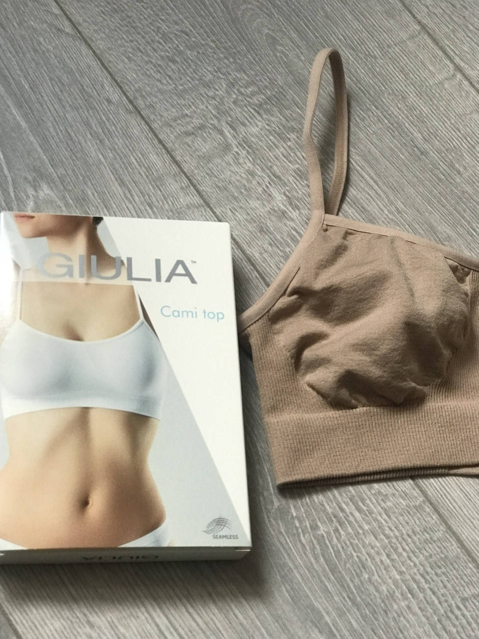 

БЕСШОВНЫЙ ТОП Giulia р. S/M - L/XL S/M, Naturale