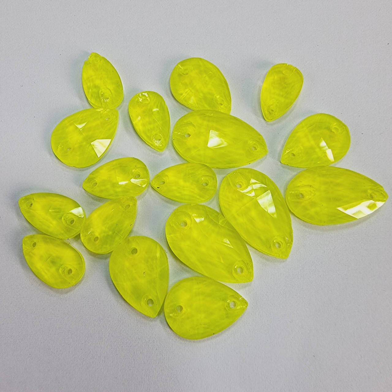 

Стразы пришивные капля 11*18 Yellow Neon эконом, Желтый