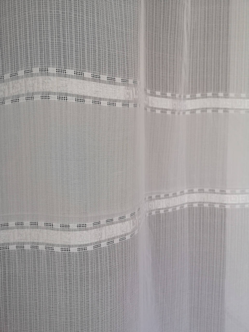 

Тюль лен белый Версаче остаток 3.4м.п.