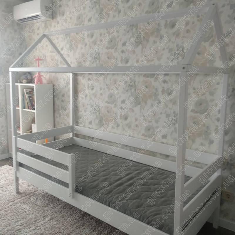 

Детская деревянная кровать домик Амми из бука