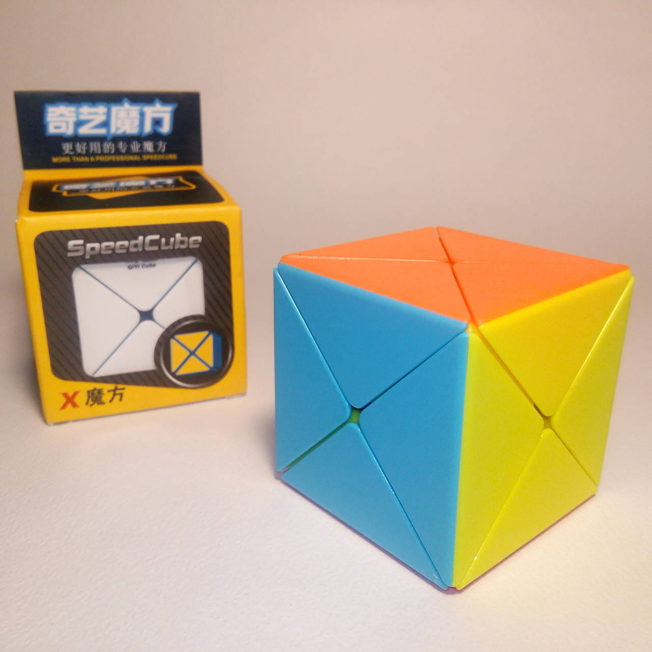 

Головоломка Dino Cube QiYi Color (Дино-куб)