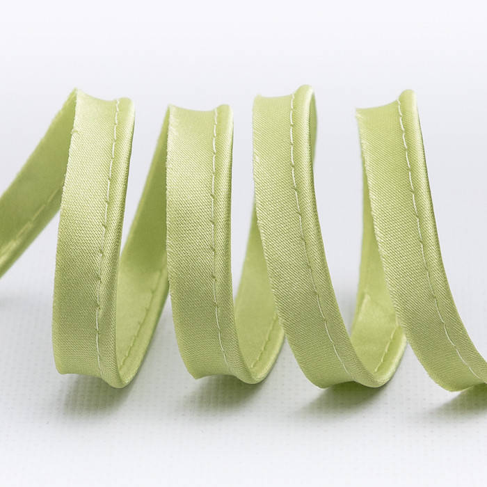 

Кант из атласа, цвет салатовый