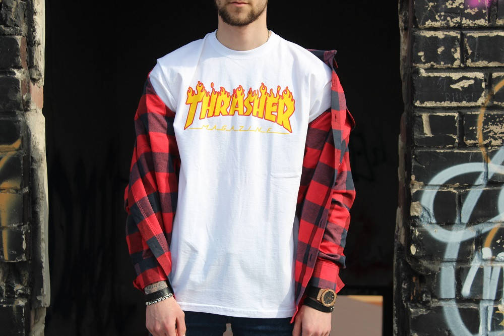 

Женская футболка белая Thrasher с пламенем XXL, Белый