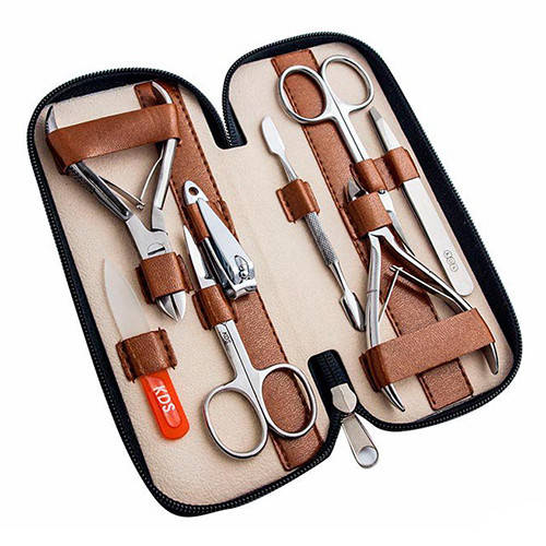 

KDS - Набір манікюрний 04-7106 (8 предметів)