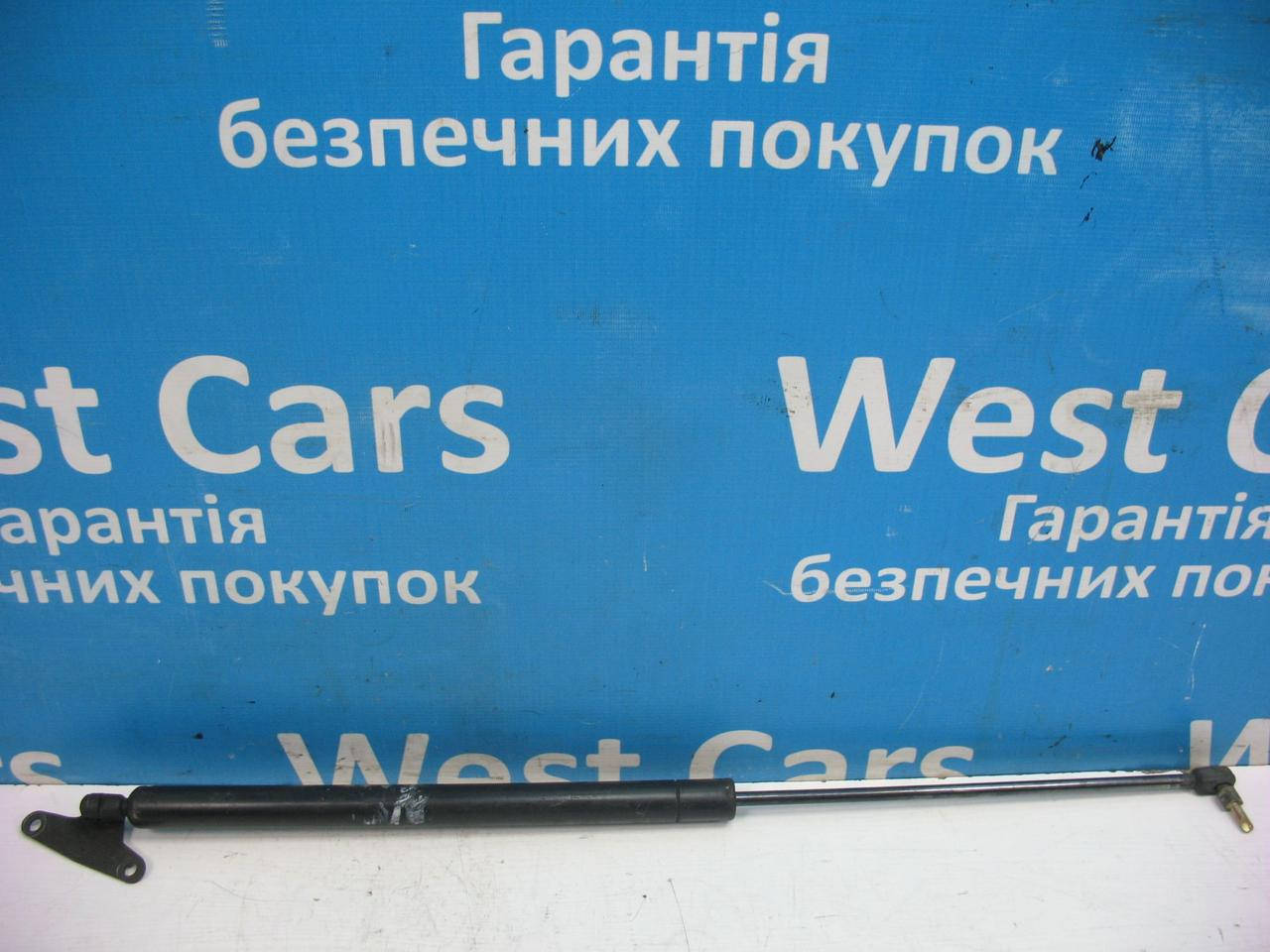 

Амортизатор крышки багажника Mercedes Vito с 1996 по 2003