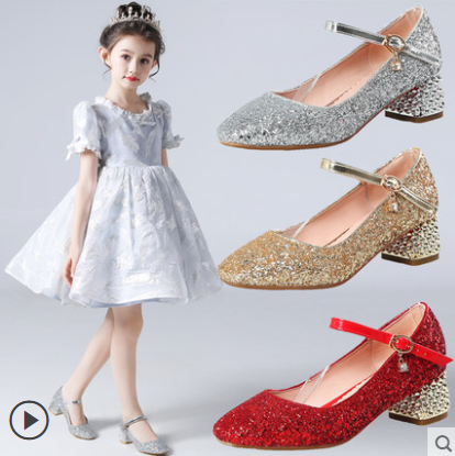 

Детские туфли на каблуке