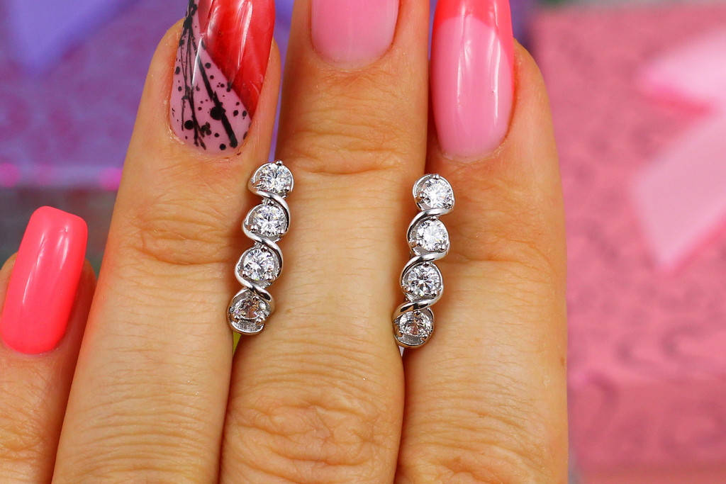 

Серьги Xuping Jewelry 4 камешка 1,7 см серебристые