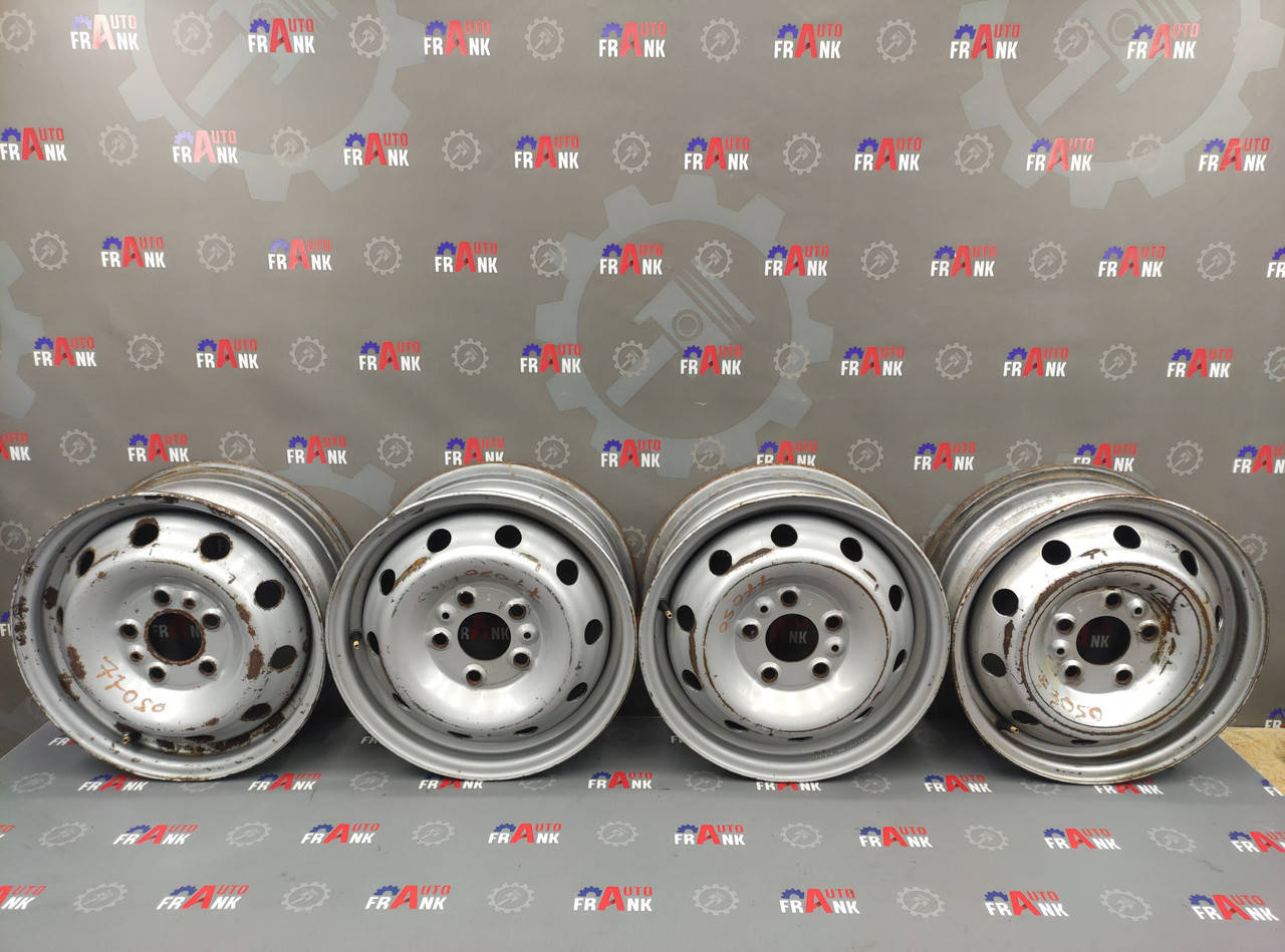 

Б/у Диски стальные R15 5x118 ET68 Fiat Ducato , Peugeot Boxer