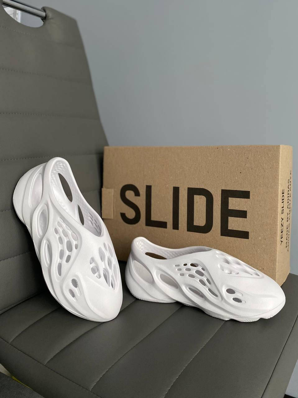 

Adidas Yeezy Foam Runner White Адидас изи фом раннер белые 43, Белый