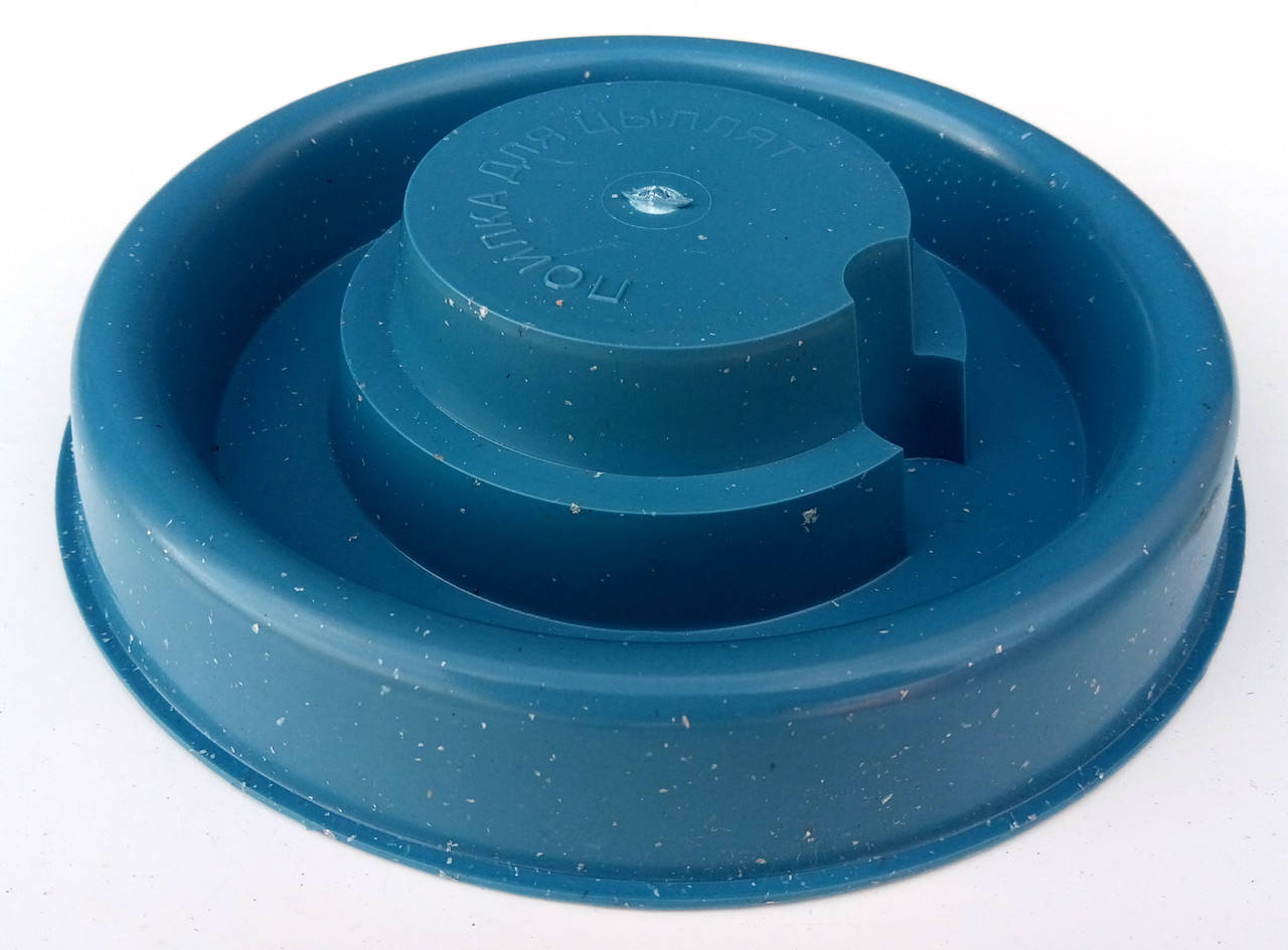 

Поилка для цыплят пластиковая "ЧП КВВ" + Видео