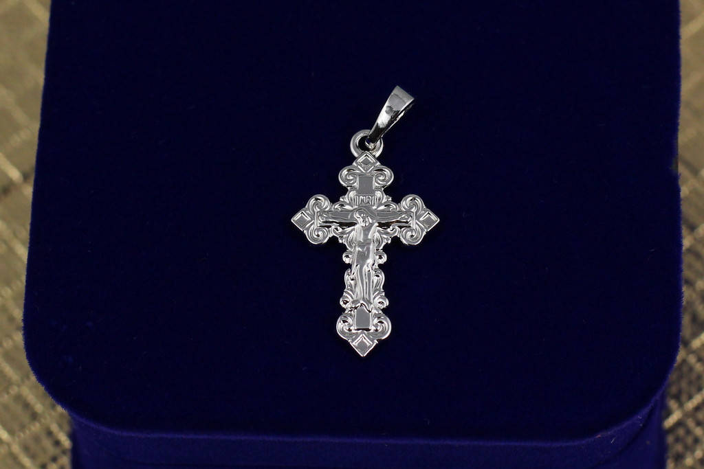 

Крестик Xuping Jewelry ажурный 2,5 см серебристый, Серебристий