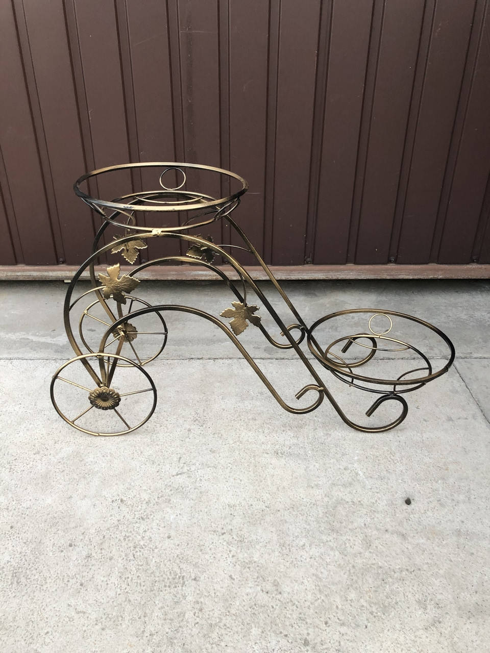 

Подставка для цветов.Сани 2 ел. №2. (41*80*30 см)