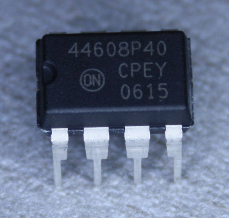 

Микросхема MC44608P40 44608P40 DIP8