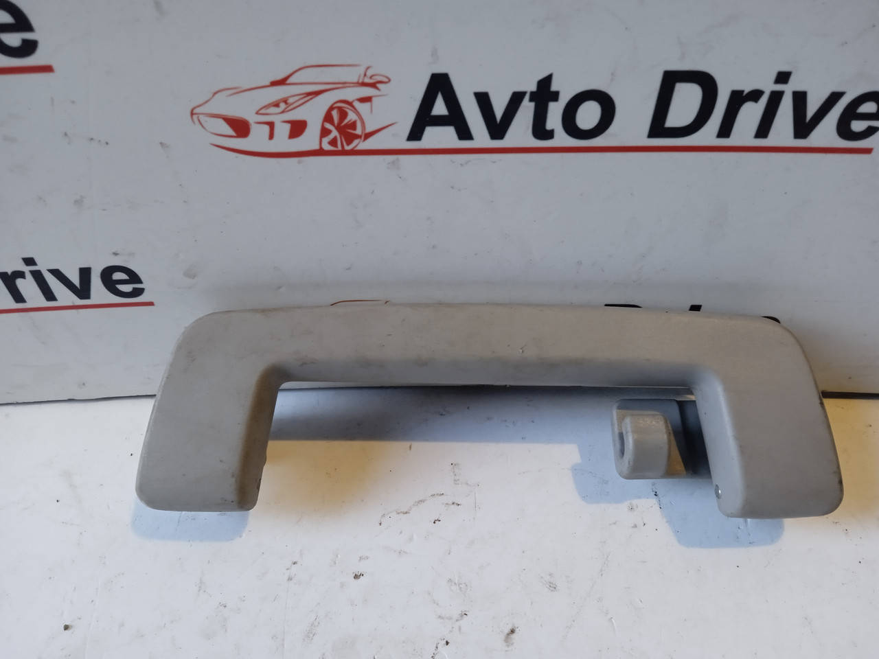 

Ручка потолка задняя Ford Mondeo MK 3 2000-2007 год