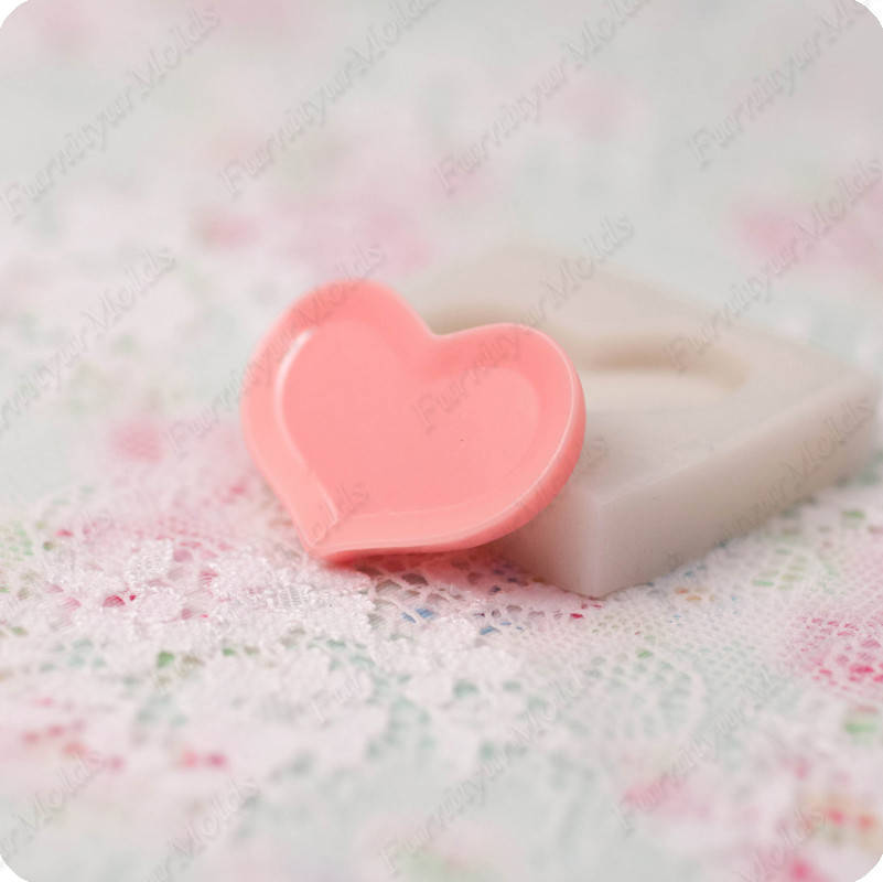 

Силиконовый молд на тарелку в виде сердца, для полимерной глины