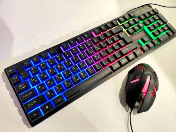 

Клавиатура USB с цветной подсветкой + мышка с подсветкой HK-6300TZ
