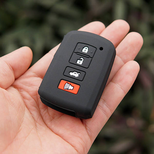 

Силиконовый чехол для ключа Toyota Yaris,Auris,Highlander, Land Cruiser,Rav4,Camry,Corolla, Avalon,Avensis, Черный