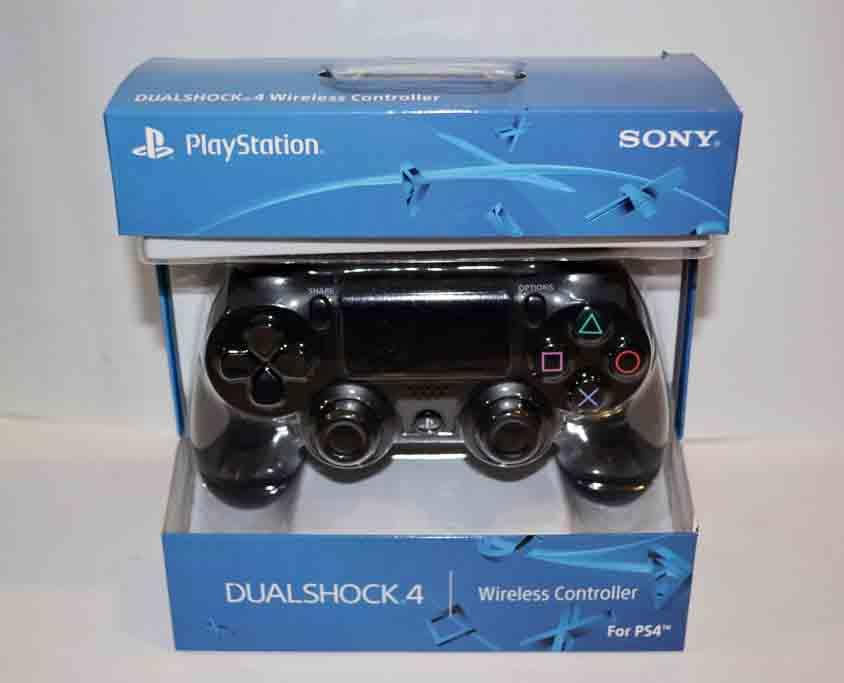 

Джойстик PS4 проводной SONY