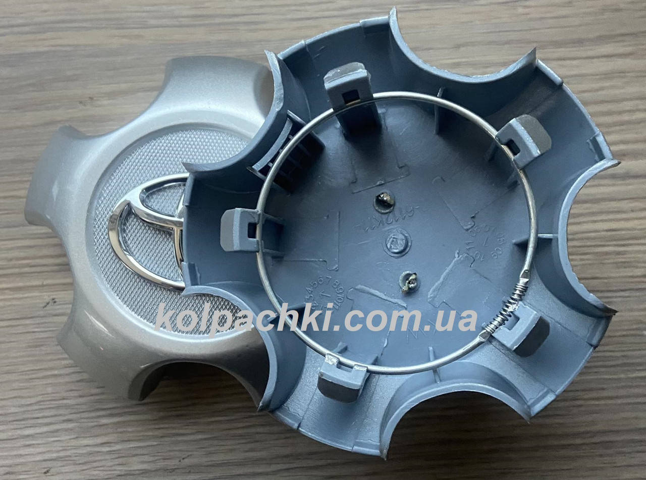 

Колпачки заглушки на литые диски Toyo ta 42603-42120 113/67мм