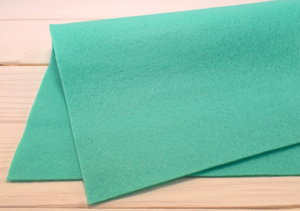 

Китайский мягкий фетр 1,3 мм (100х110 см) - №20 Тиффани