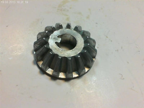 

Шестерня Makita 2012NB 226791-7