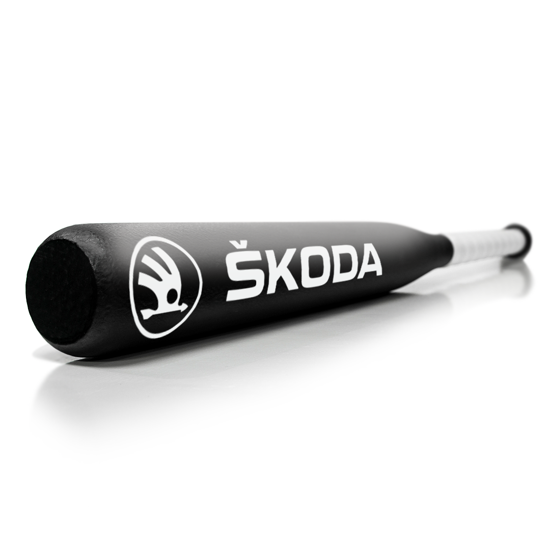 

Бейсбольная бита «Skoda»