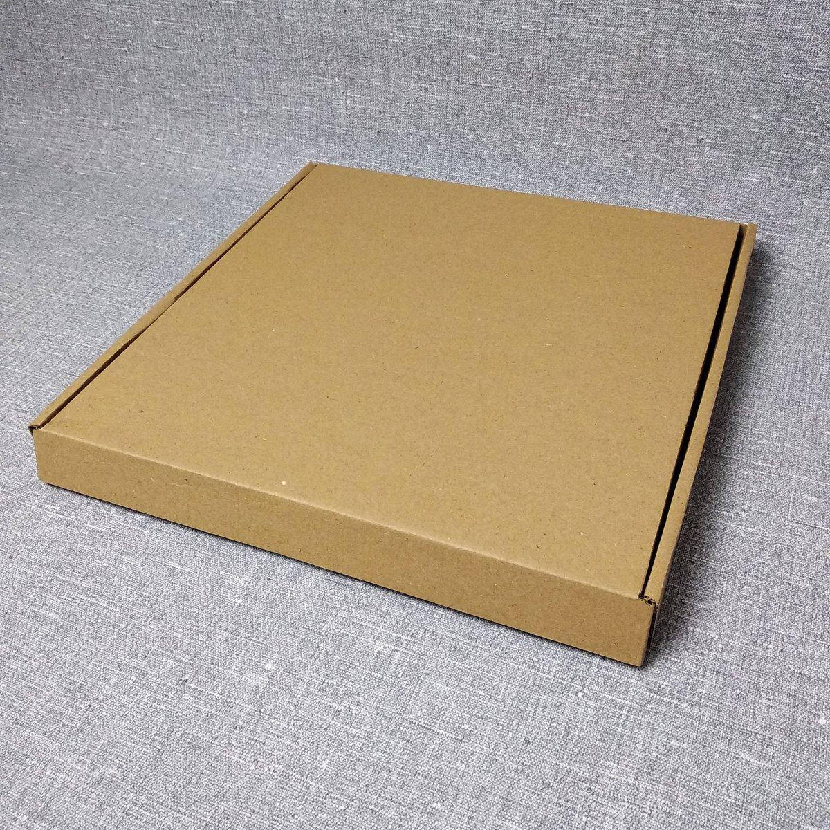 

Картонная коробка "Книжка" 30х30х3 см