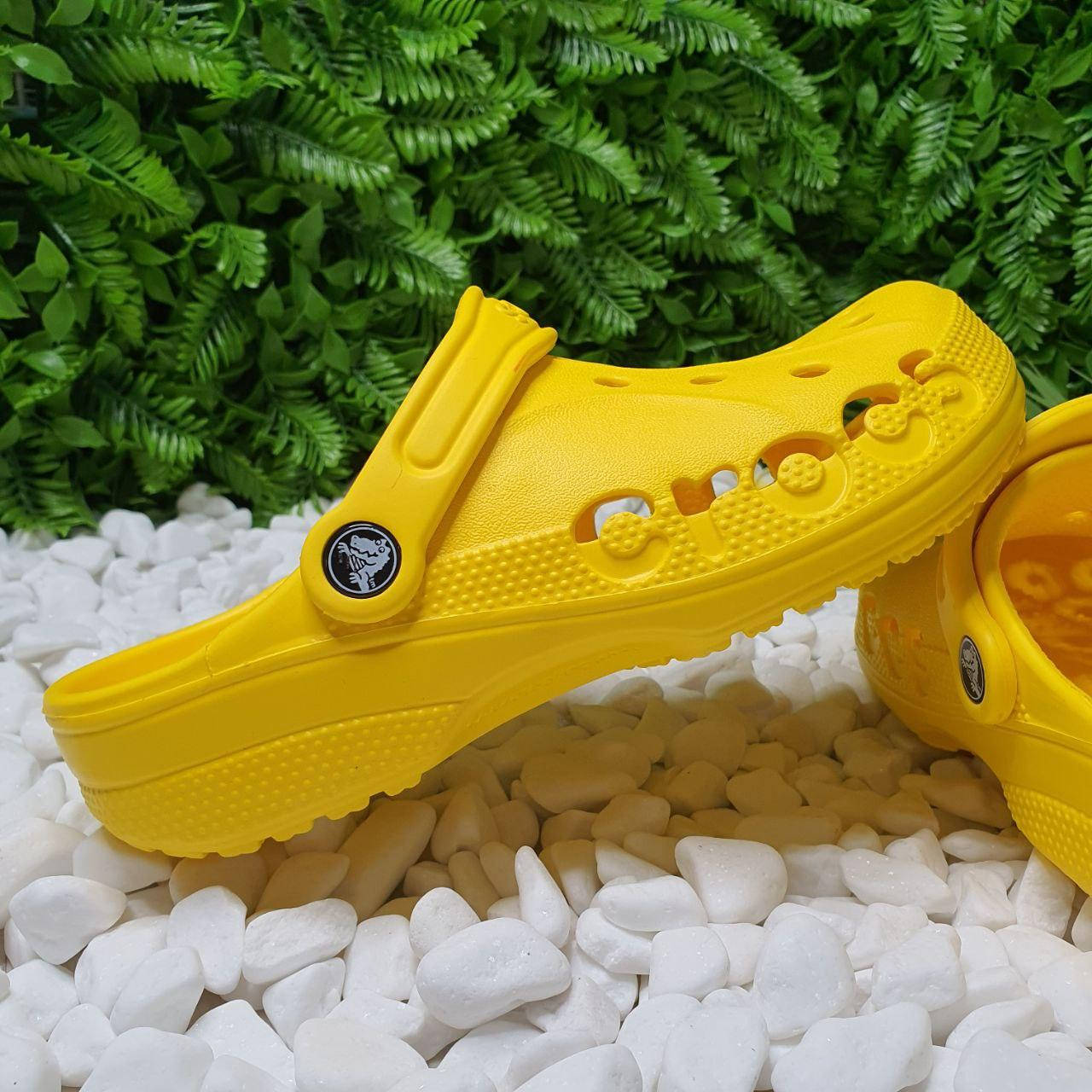 

Женские и подростковые желтые кроксы, сабо яркие Crocs Baya оригинал
