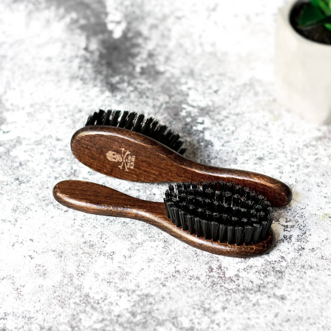 

Щетка парикмахерская The Bluebeards Revenge Vegan Fade Brush