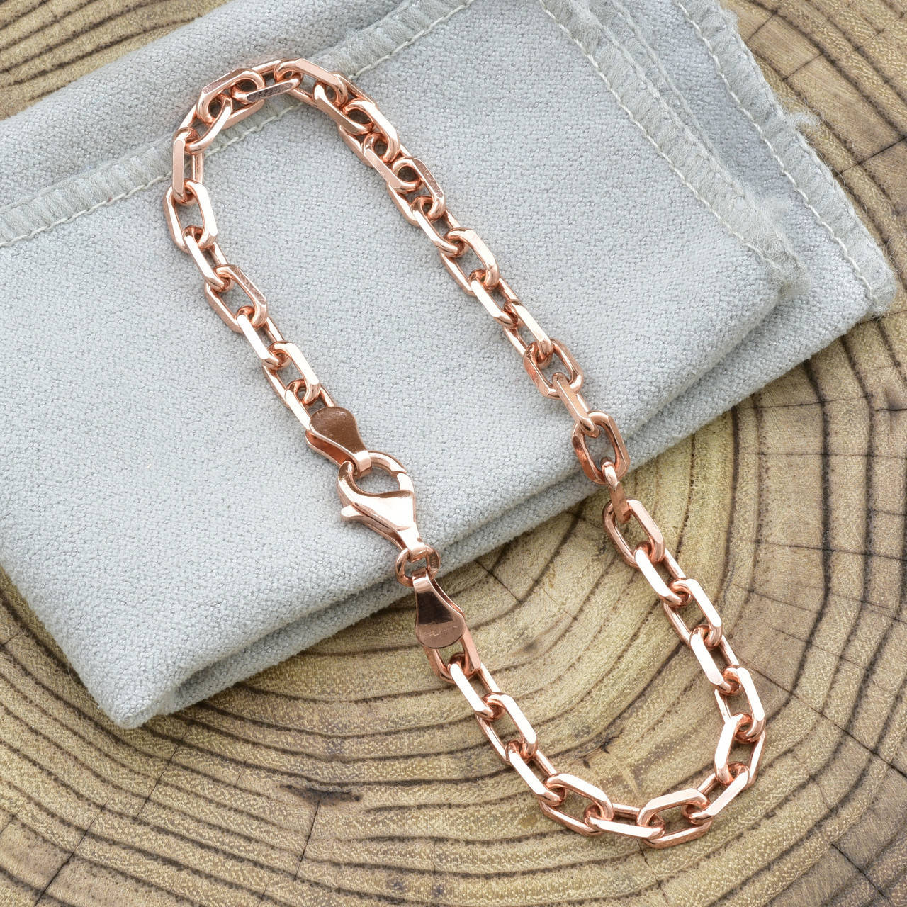 

Серебряный браслет позолоченный Якорный ширина 5 мм длина 21