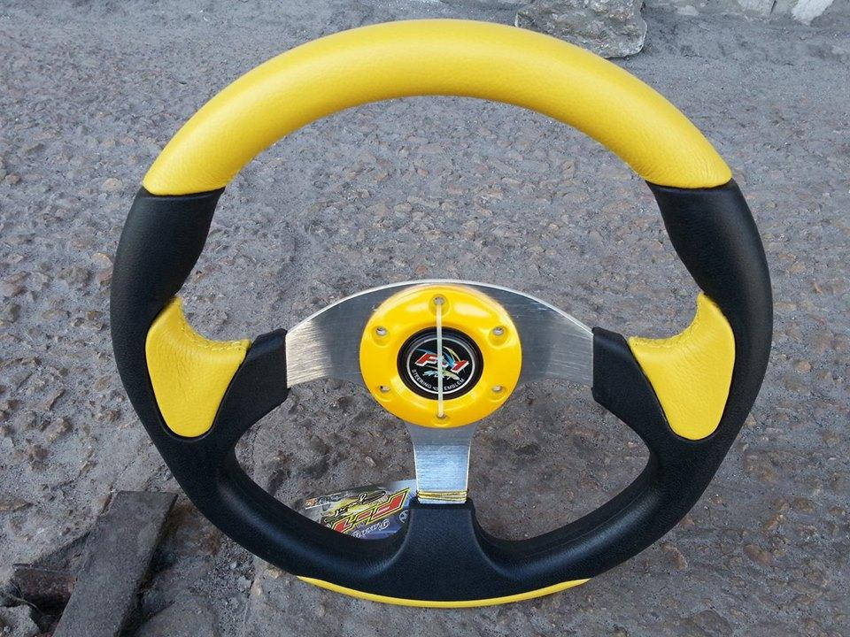 

Руль спортивный Sultan №582 (желтый).