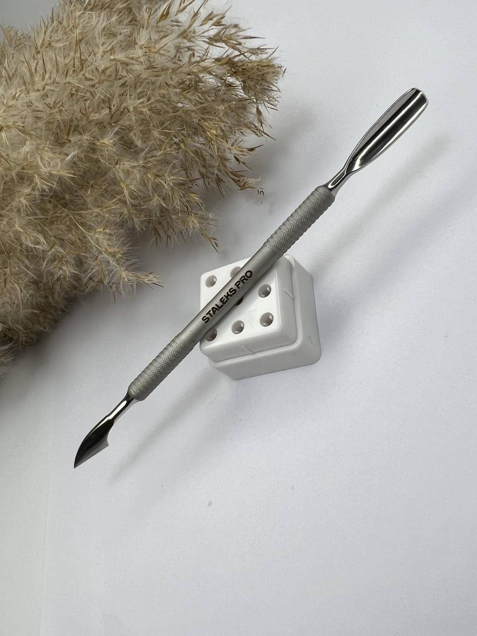 

ЛОПАТКА МАНИКЮРНАЯ STALEKS PRO SMART 50 TYPE 2 PS-50/2