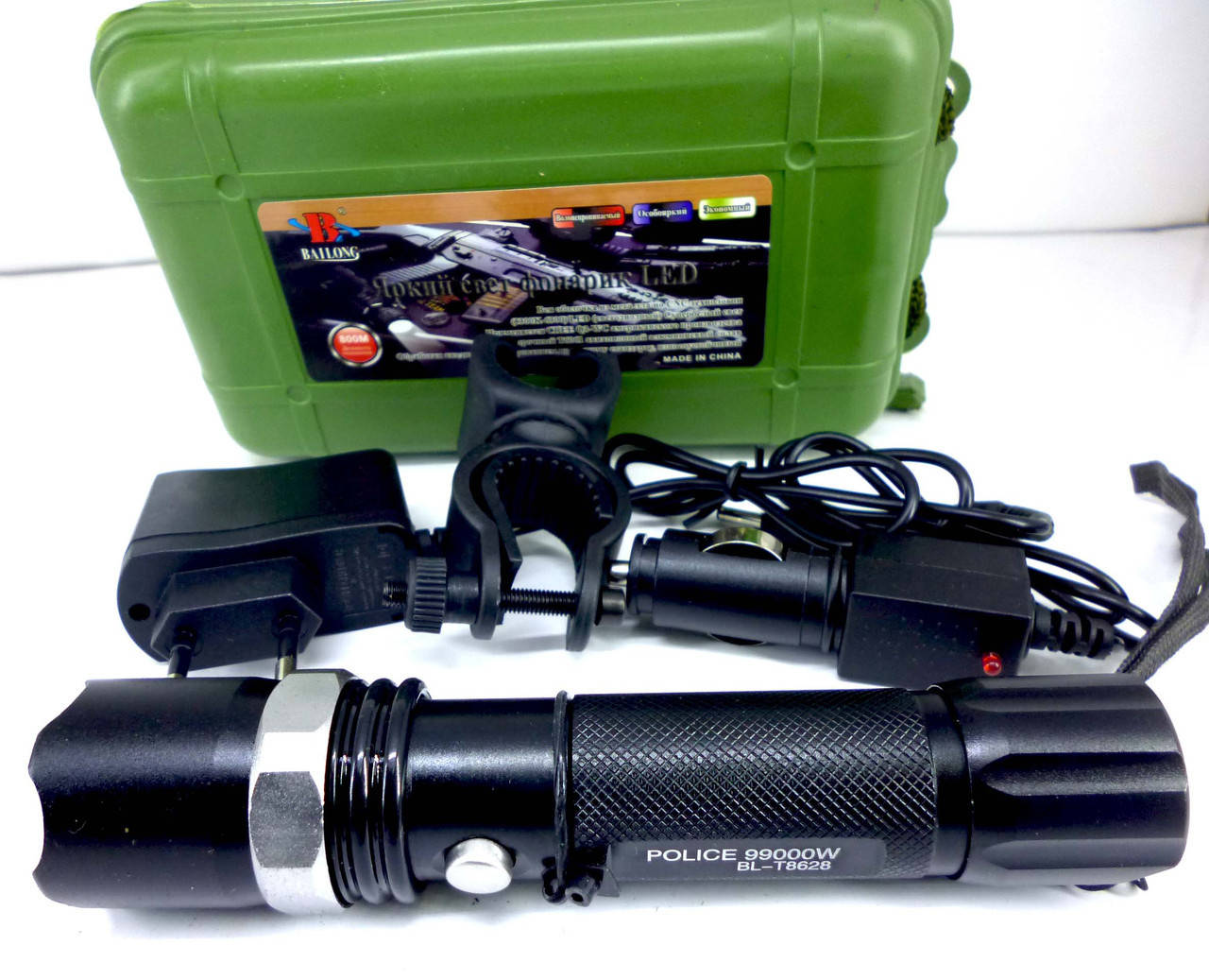 

Фонарь Bailong BL-T8628 с креплением под велосипед