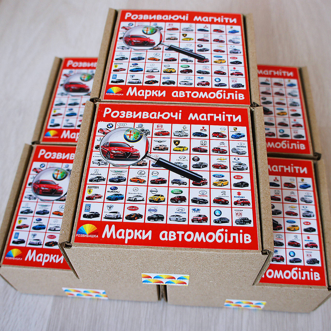 

Детский магнитный набор "Марки автомобилей"