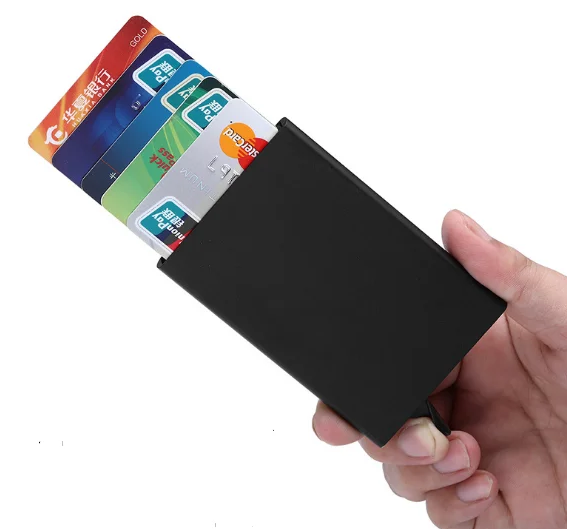 

Картхолдер с защитой от бесконтактного считывания ANTI RFID 10*6.2*0.8 см, Черный