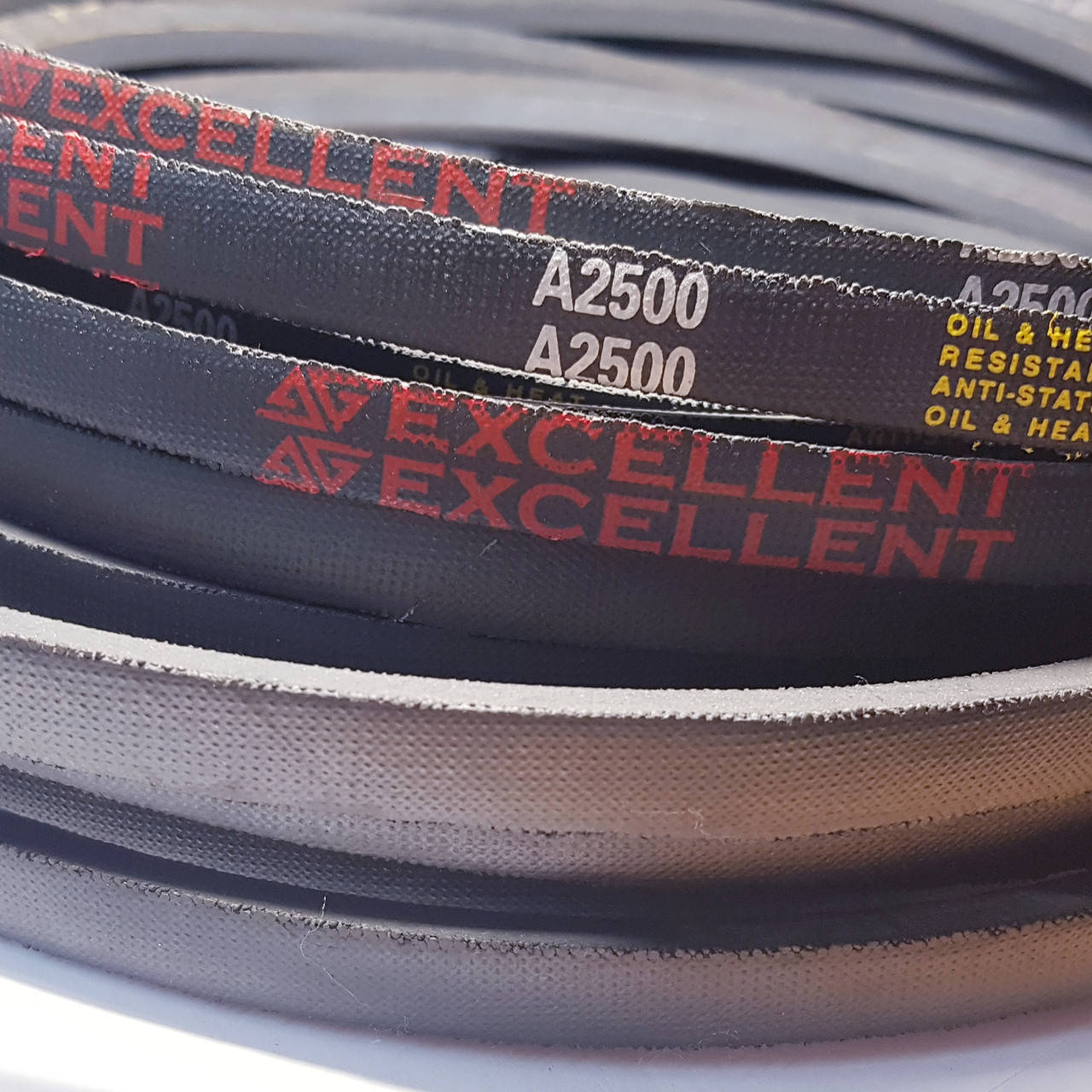 

Ремень приводной клиновой А (13х8)-2500 EXCELLENT