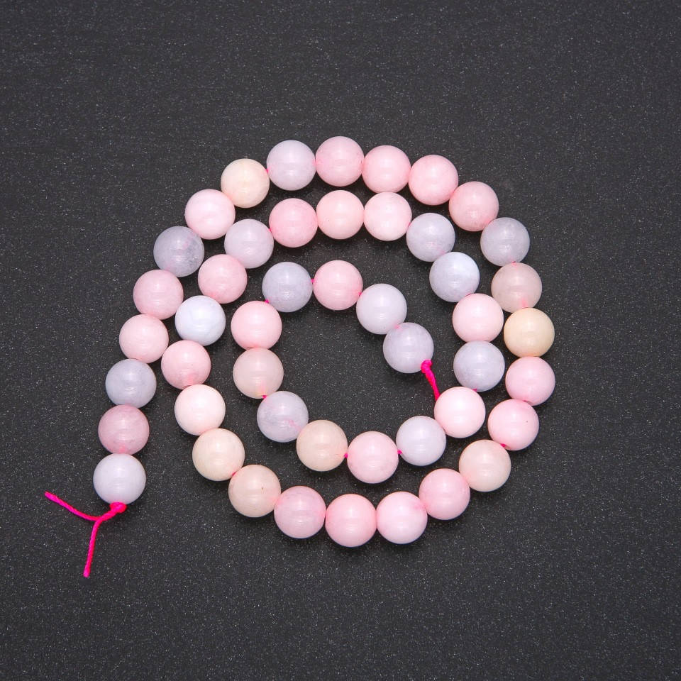 

Бусины из натурального камня Морганит гладкий шарик d-8(+-)мм L-38см