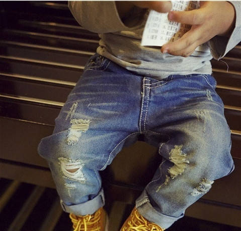 

Джинсы детские летние