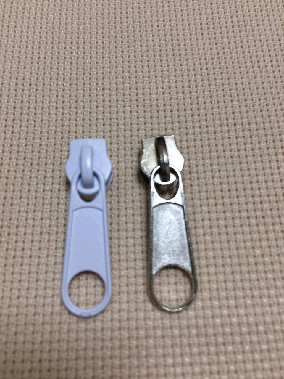 

Бегунок спиральный Тип 5 на рулонную молнию, Никель