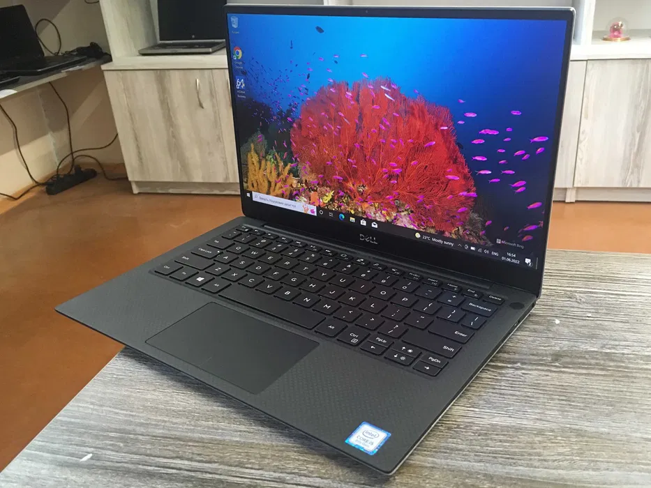 

Ноутбук Ультрабук Dell XPS 13 9380 13.3 FHD IPS/i5-8265U/4Gb/512 SSD, Черный