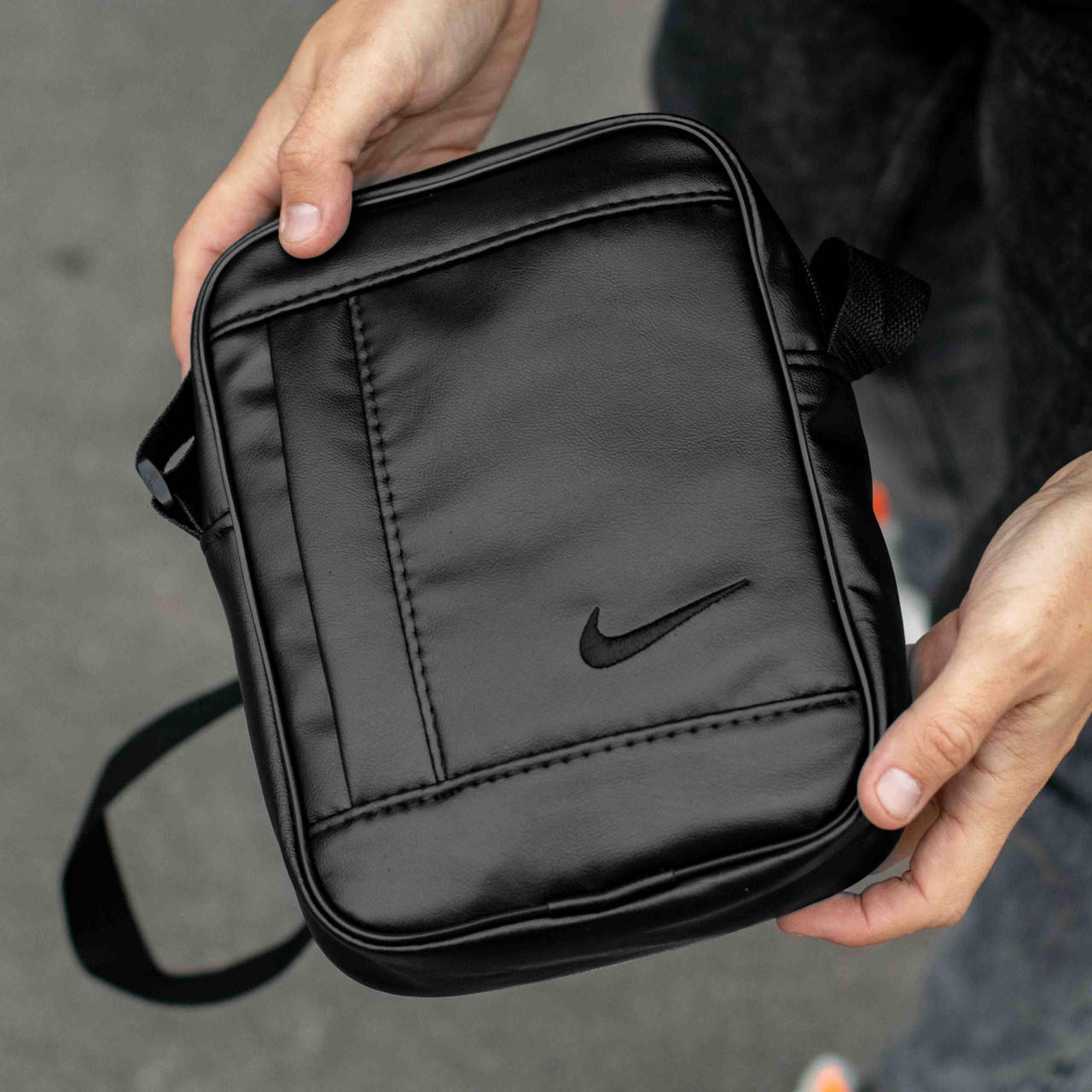 

Мужская сумка через плечо Nike барсетка, Черный