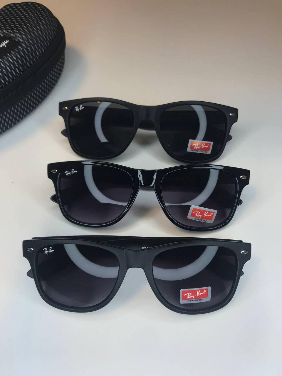 

Стильні окуляри сонцезахисні Ray Ban Wayfarer Вайфаєр Класичні чоловічі окуляри Чорна лінза, Черный