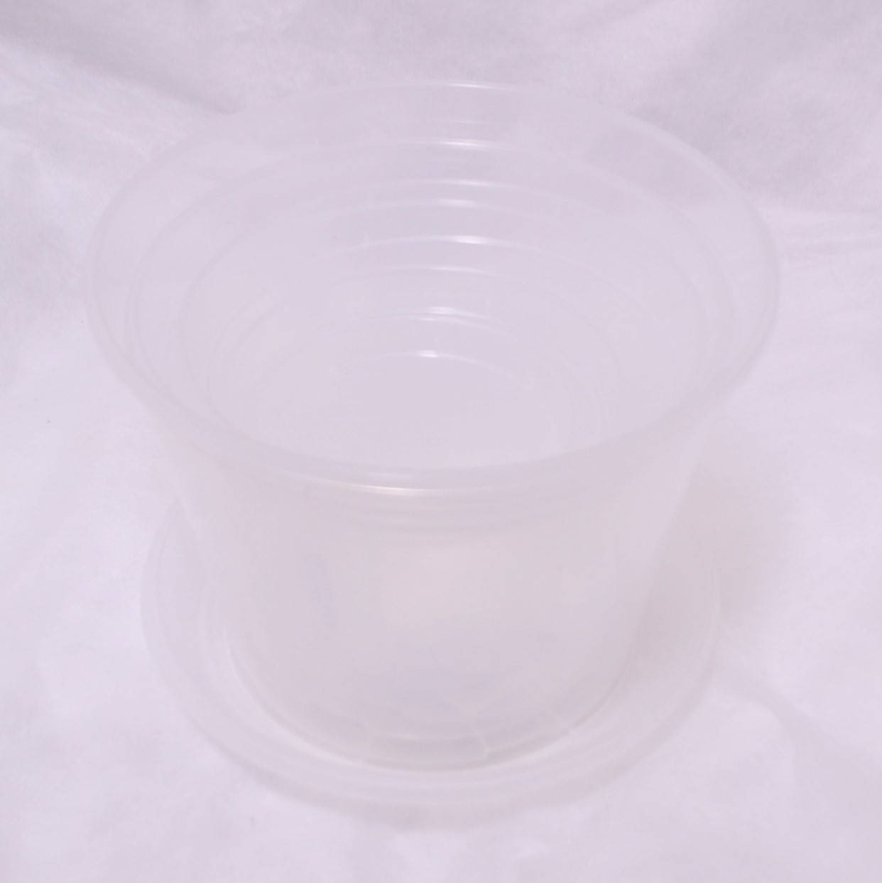 

Горшки прозрачные дренажные "Орхидея" с Подставкой, диаметр - 18см, высота - 13.5см, объём - 2.4л, Прозрачный