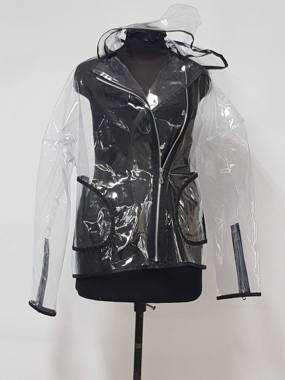 

Силиконовый дождевик "косуха" light breeze