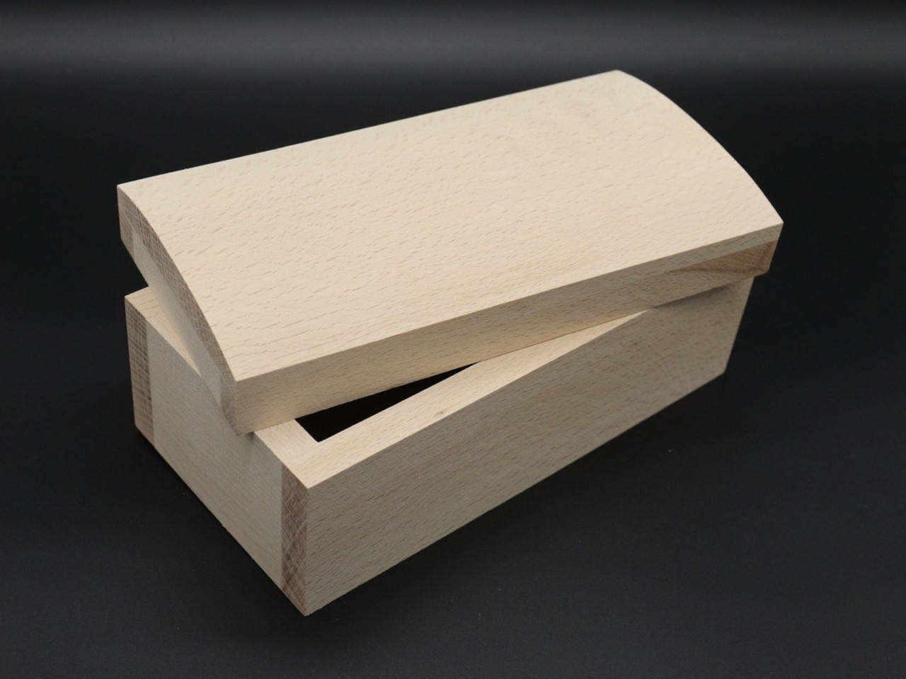 

Шкатулка-заготовка из дерева. Куфр. 21х11х9см. Без фурнитуры.