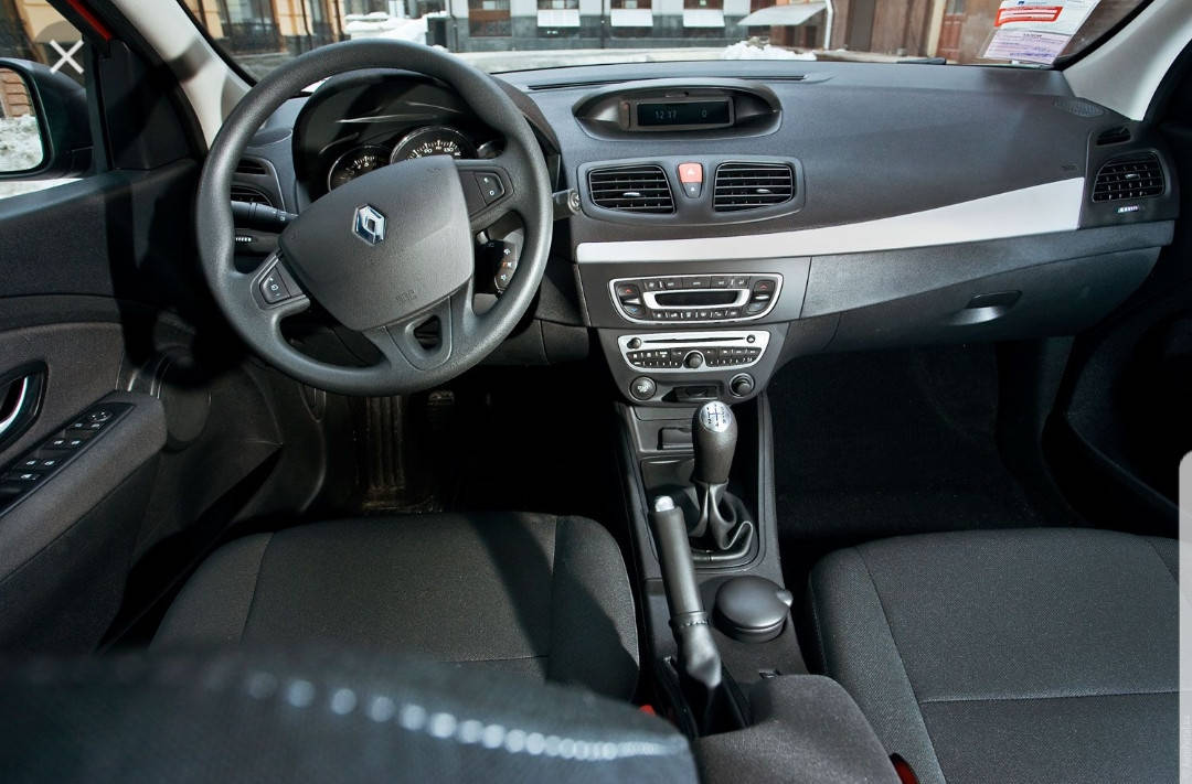 

Чехли на кпп и ручник для Renault Megane 3