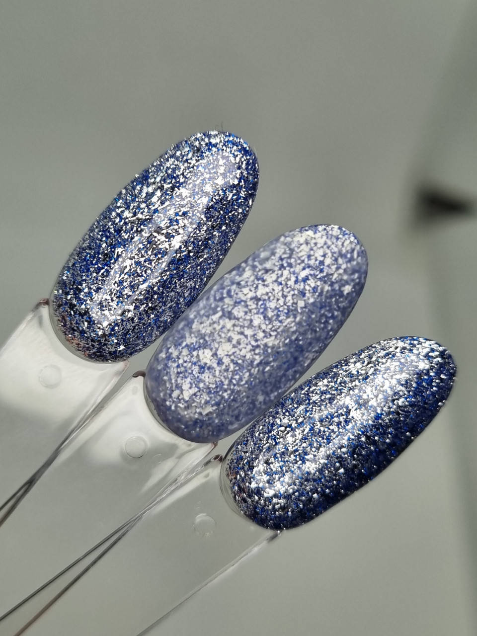 

Д09 диамант гель-лак