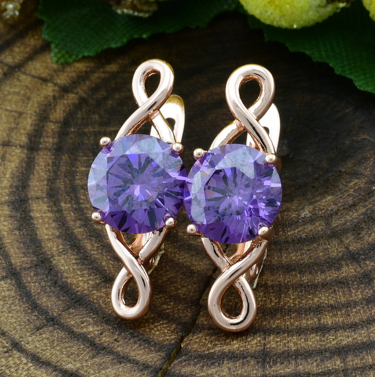 

Серьги Xuping 20902РО размер 22х8 мм фиолетовые фианиты вес 3.7 г позолота РО