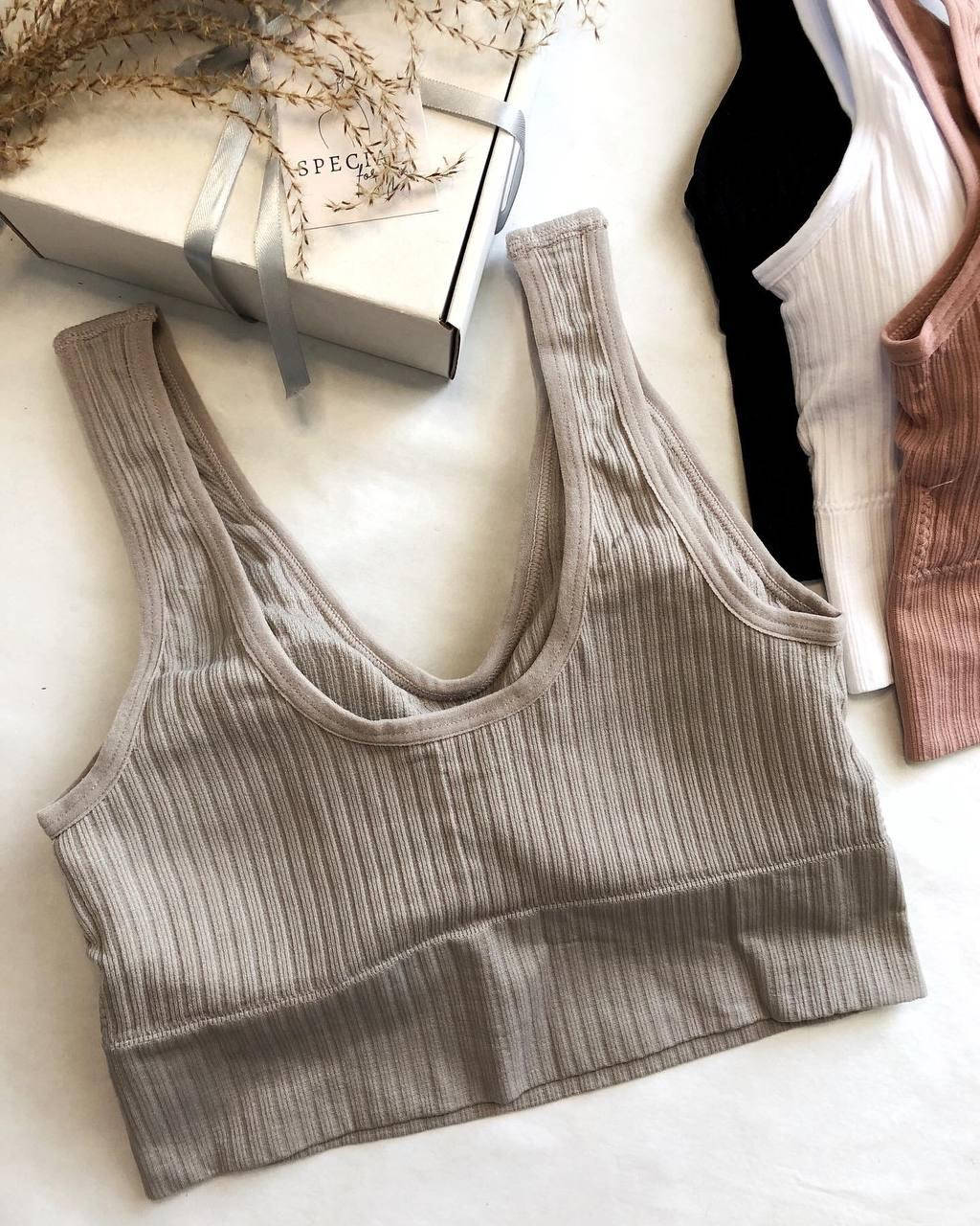 

Бюстгальтер топ 85С, Разные цвета