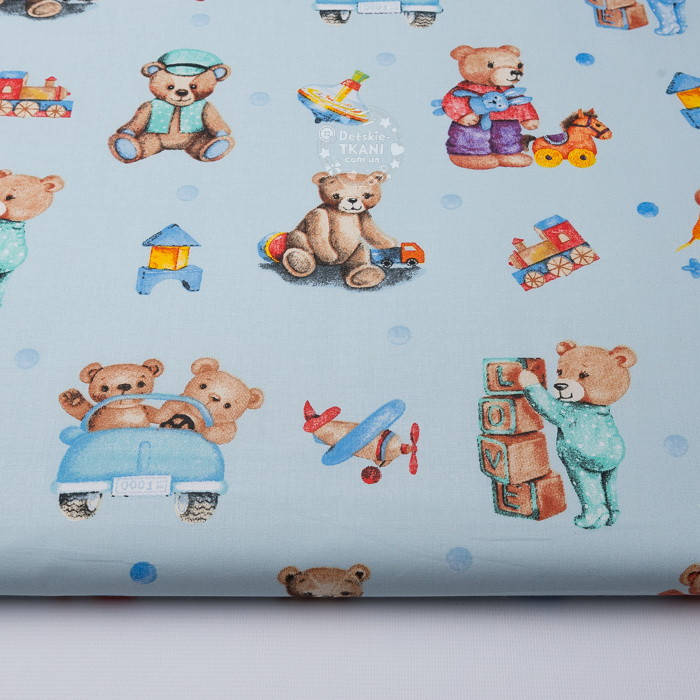 

Ткань бязь "Мишки с игрушками" на голубом фоне №3798, Разные цвета